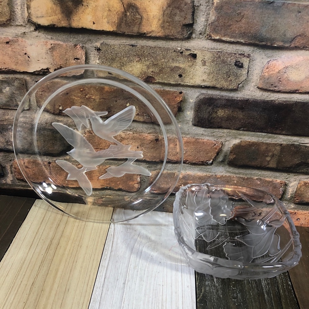 8” Frosted Flying Birds Salad Plate & Flower Bowl